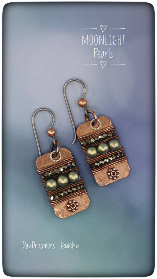 Moonlight Pearl Earrings